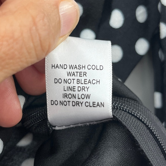 Favlux Deep V-Neck Polka Dot Faux Button Front Pullover Top Small Fitted Cropped - Picture 5 of 11